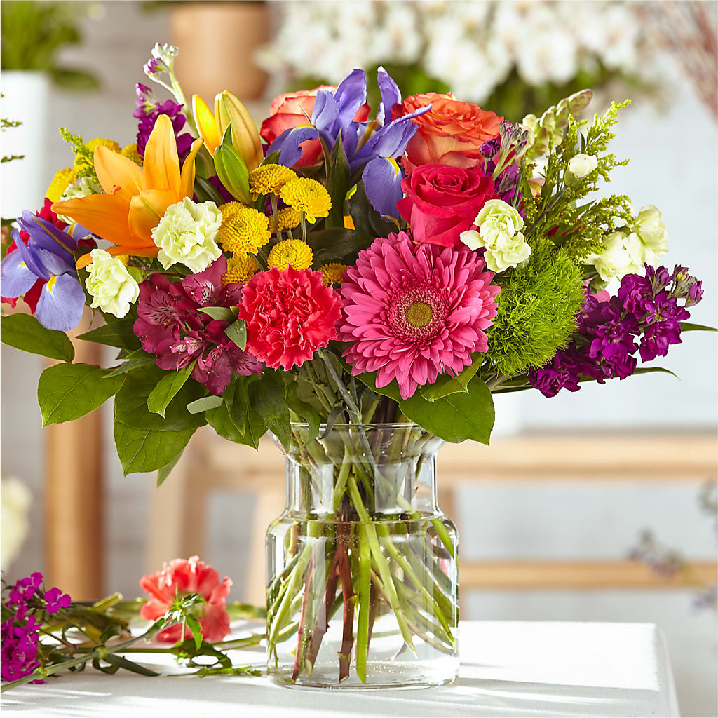 Bold & Bright – A Florist Original – GIVENS FLOWERS & GIFTS LLC, Georgetown DE