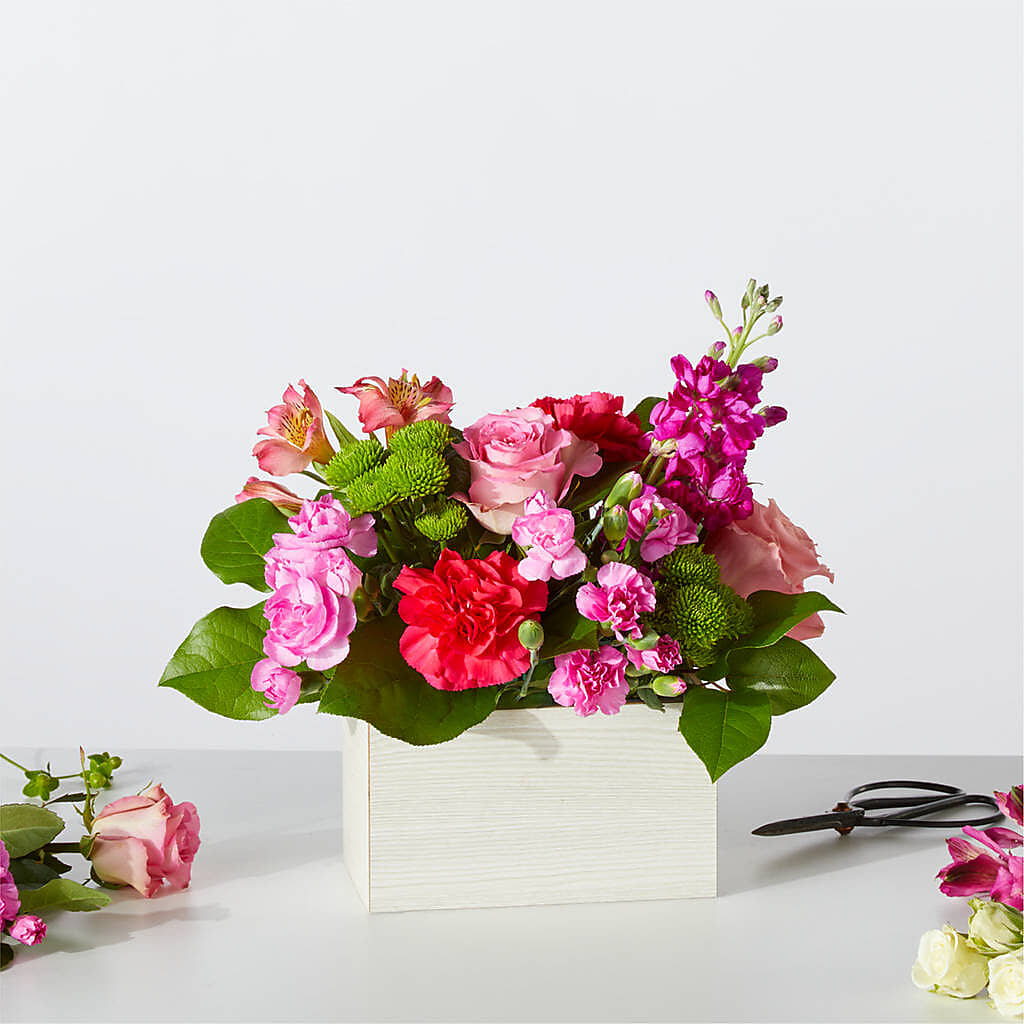 Sweetberry Box – A Florist Original – GIVENS FLOWERS & GIFTS LLC, Georgetown DE
