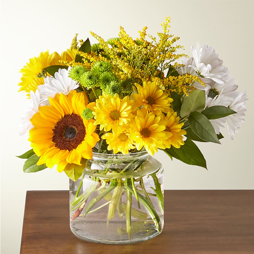 Hello Sunshine Bouquet – GIVENS FLOWERS & GIFTS LLC, Georgetown DE