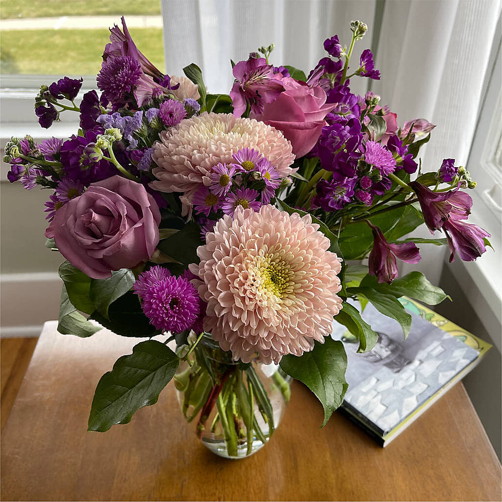 Ultraviolet Bouquet – GIVENS FLOWERS & GIFTS LLC, Georgetown DE