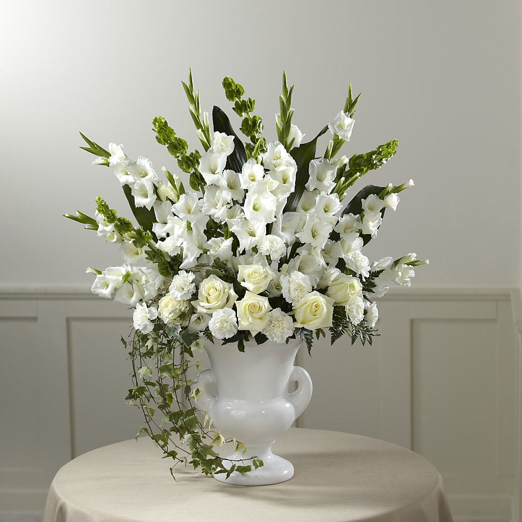 Fond Reflections Arrangement – GIVENS FLOWERS & GIFTS LLC, Georgetown DE