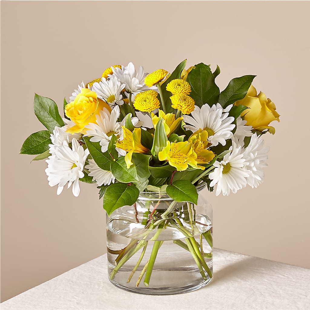 Sunny Sentiments Bouquet – GIVENS FLOWERS & GIFTS LLC, Georgetown DE