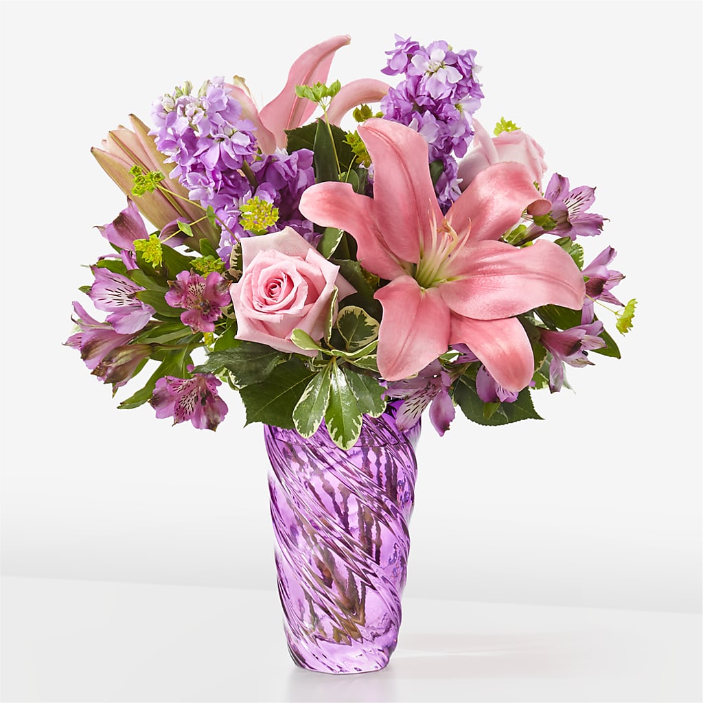 Precious Petals Bouquet with Luxe Swirl Vase – GIVENS FLOWERS & GIFTS LLC, Georgetown DE
