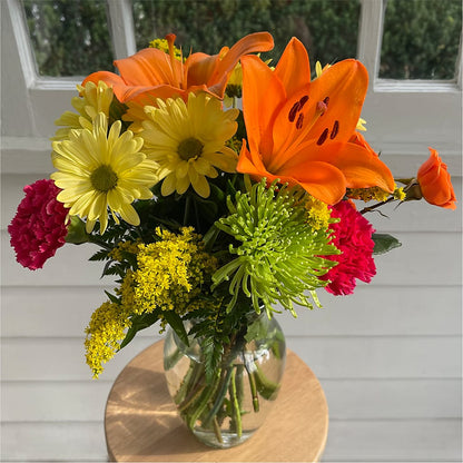 Bold & Bright – A Florist Original – GIVENS FLOWERS & GIFTS LLC, Georgetown DE