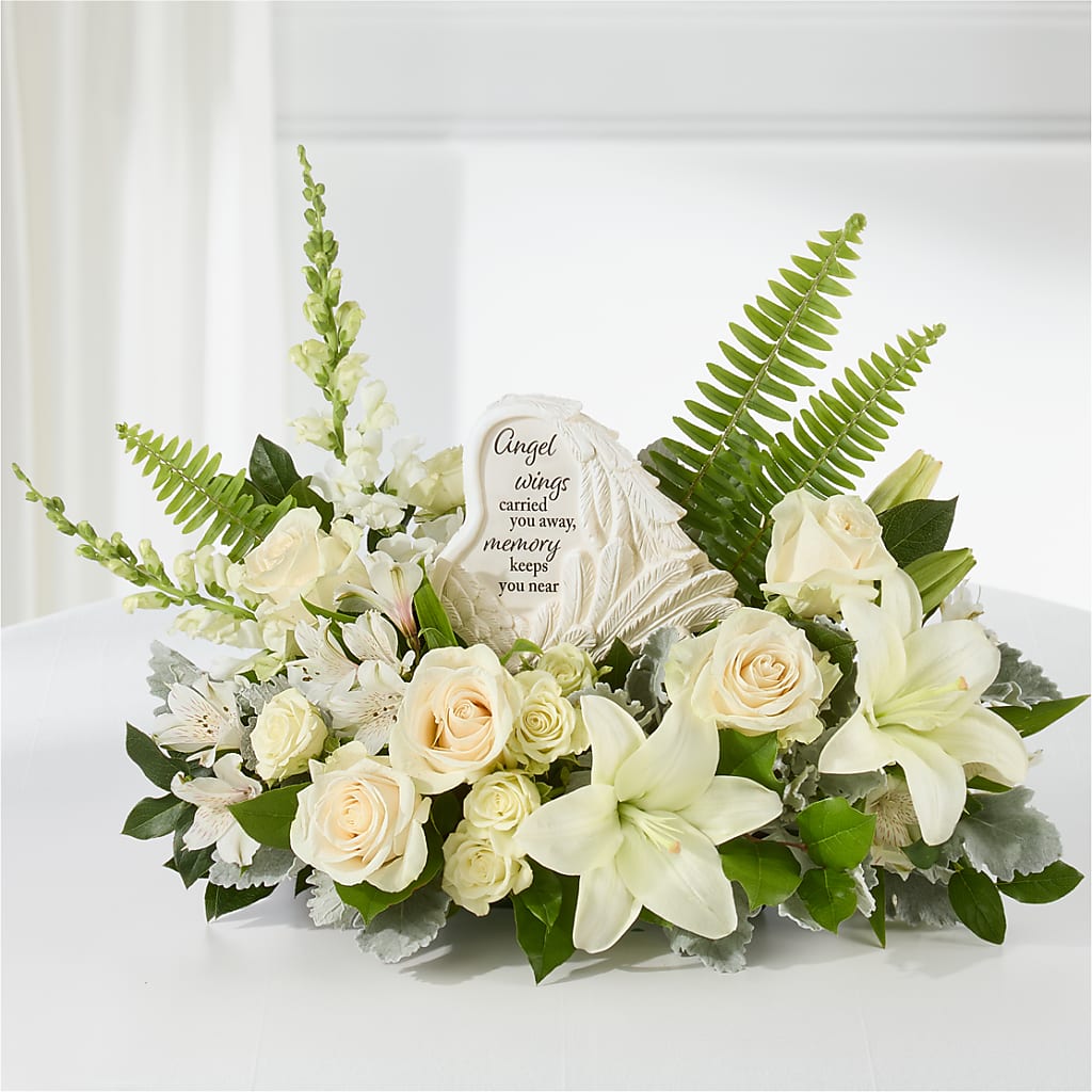 Holding You Close Arrangement – GIVENS FLOWERS & GIFTS LLC, Georgetown DE