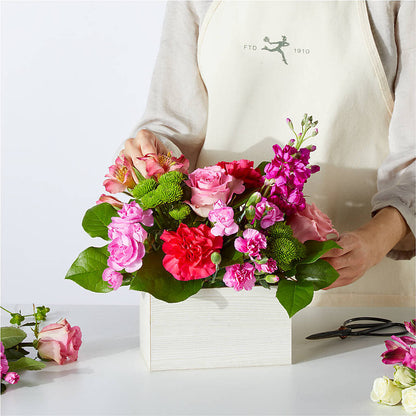 Sweetberry Box – A Florist Original – GIVENS FLOWERS & GIFTS LLC, Georgetown DE