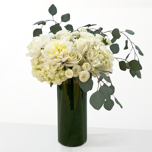 The Pearl – GIVENS FLOWERS & GIFTS LLC, Georgetown DE