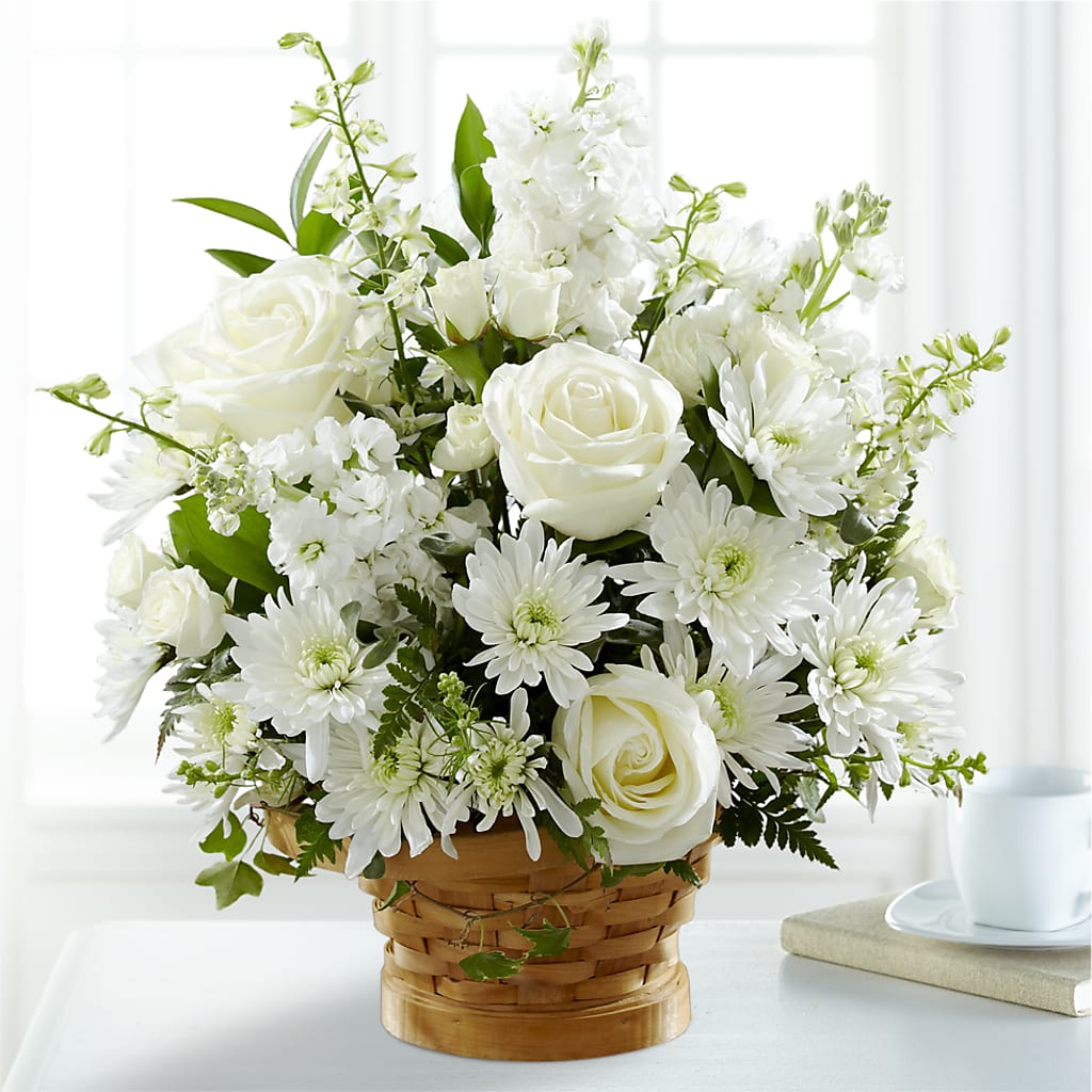 Heartfelt Condolences Arrangement – GIVENS FLOWERS & GIFTS LLC, Georgetown DE