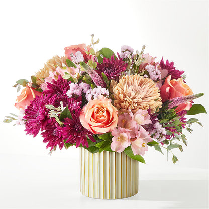 Berry Cobbler Bouquet with Ivory Vase – GIVENS FLOWERS & GIFTS LLC, Georgetown DE