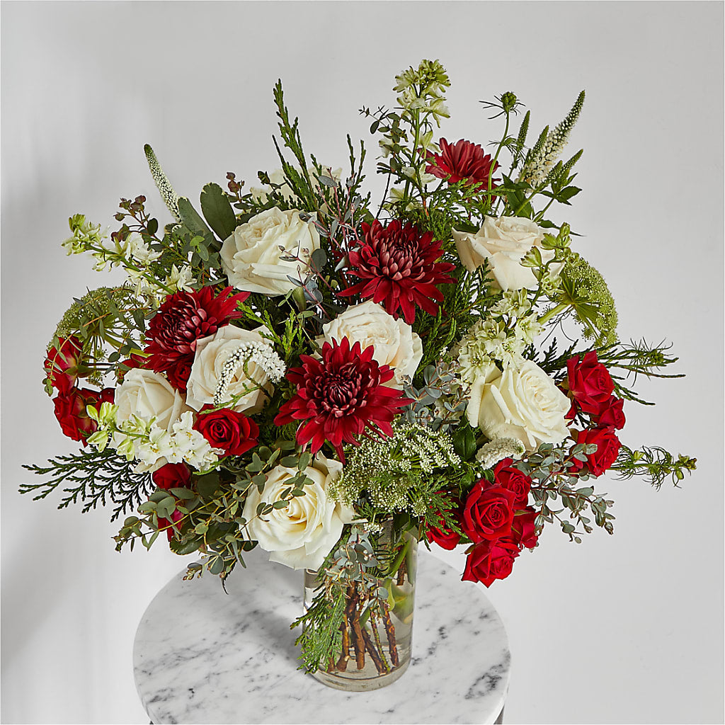 Favorite Traditions Bouquet – GIVENS FLOWERS & GIFTS LLC, Georgetown DE