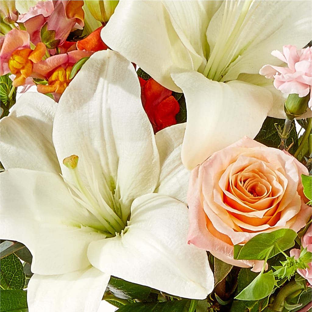 Grapefruit Splash Bouquet – GIVENS FLOWERS & GIFTS LLC, Georgetown DE