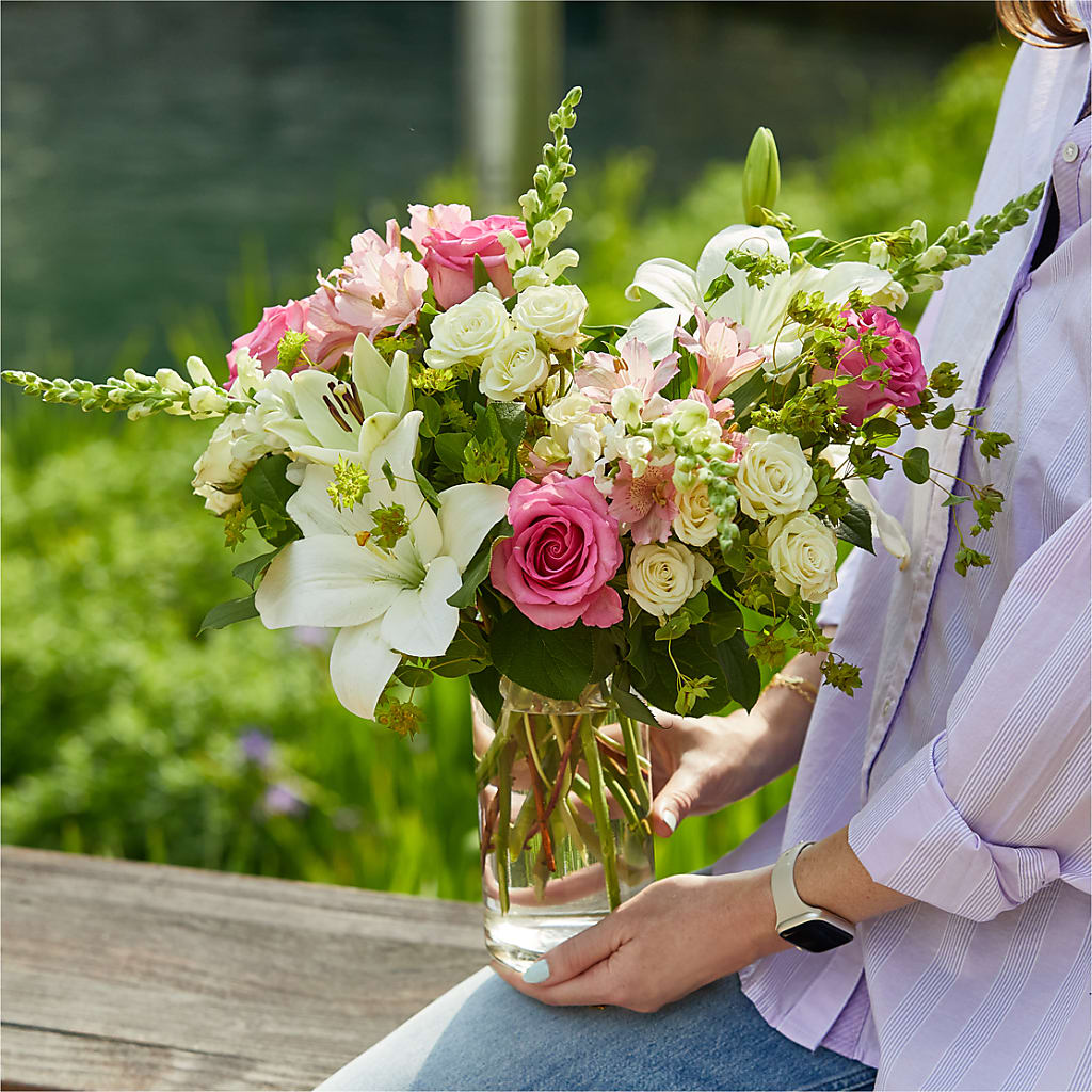 Fondly Bouquet – GIVENS FLOWERS & GIFTS LLC, Georgetown DE