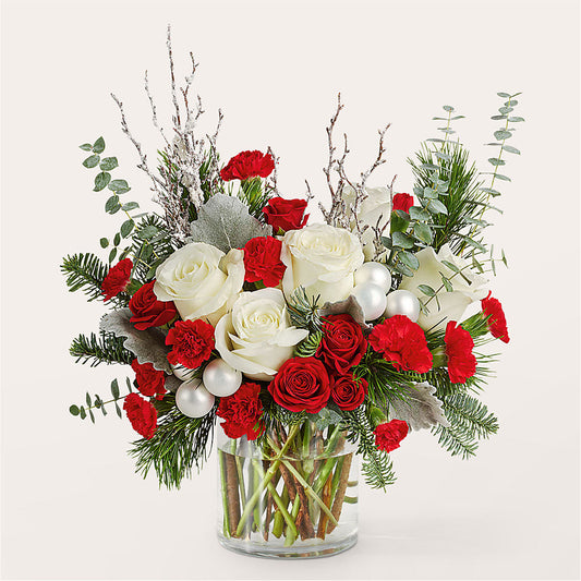 Trimming the Tree Bouquet – GIVENS FLOWERS & GIFTS LLC, Georgetown DE